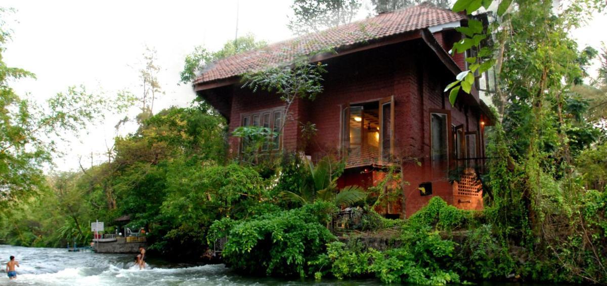 The Rippling Edge - River Front Property Karjat Exteriér fotografie